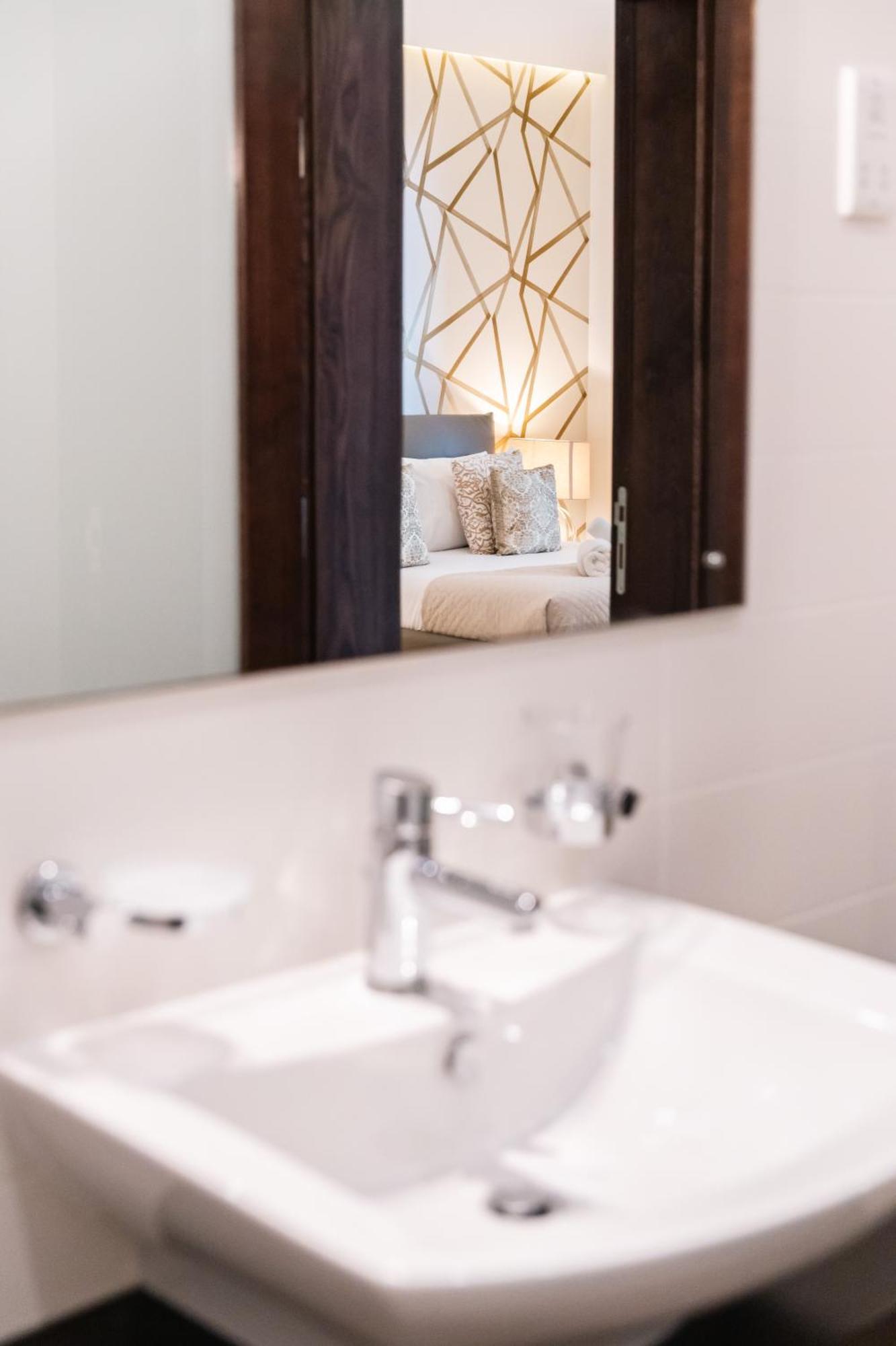 Luxury Seafront 3Br With Pool By Arcobnb Sliema Buitenkant foto